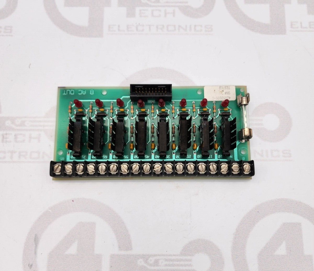 Universal Instruments 8 AC Out 42053101