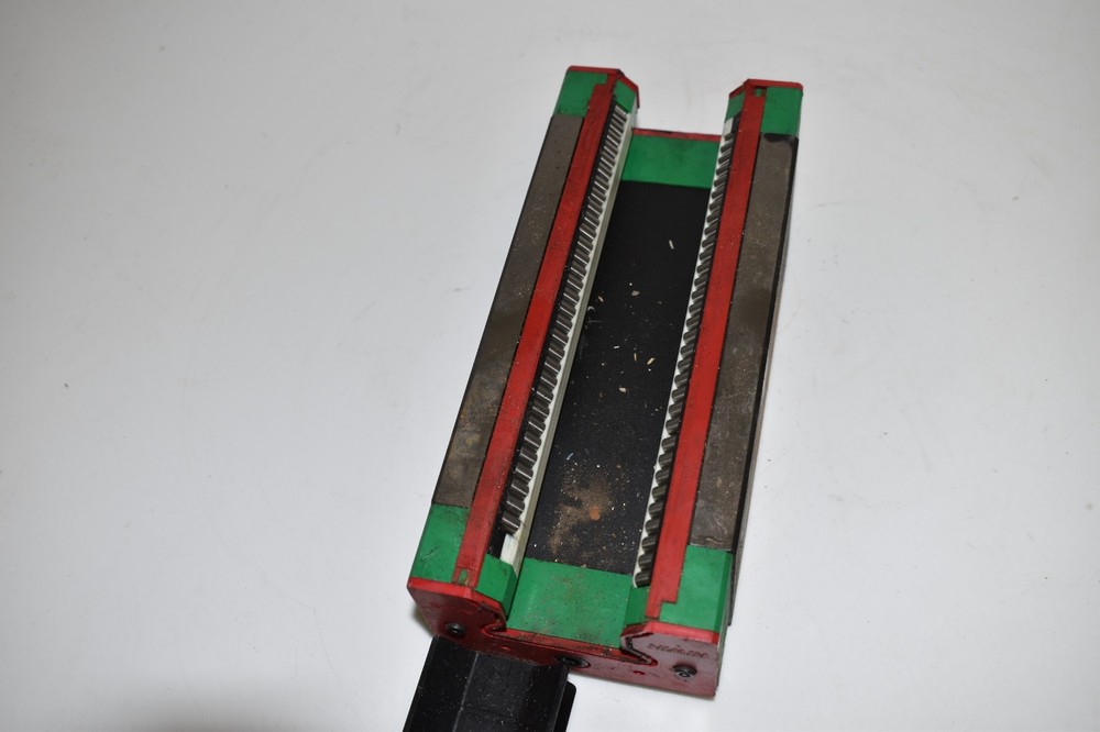 ^^ Hiwin RGH55HAH Roller Type Linear Guide Slider (SRN77)