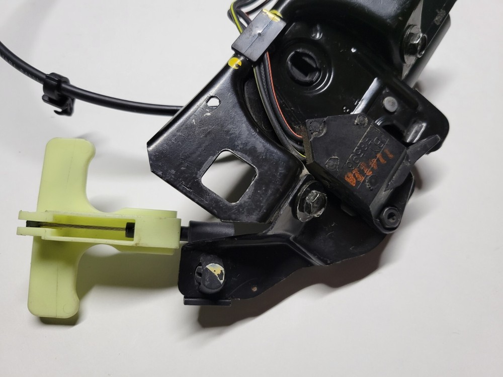 1997-2000 Buick Century Regal OEM Trunk Latch Release Actuator Deck Lid