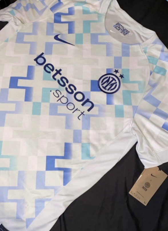 NIKE JERSEYS