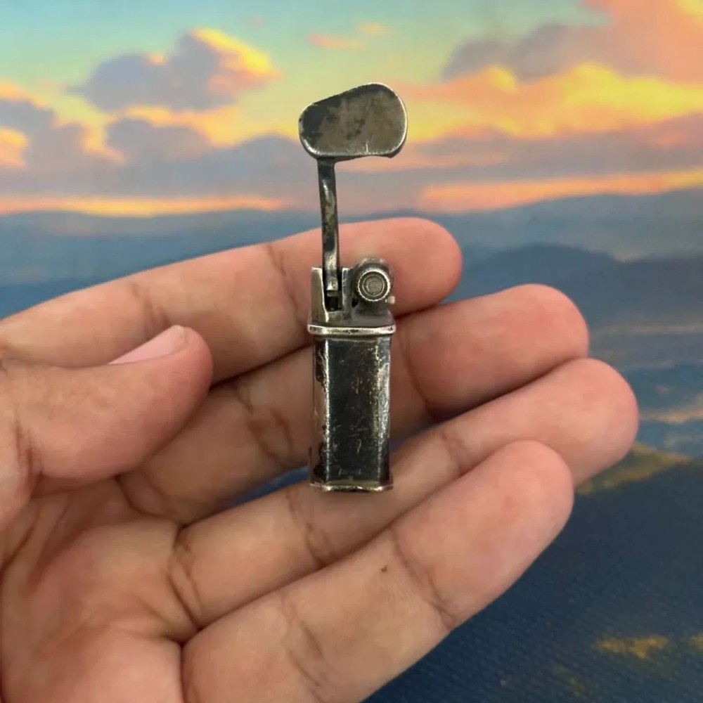 Vintage Silver Lift Arm Pocket Lighter - Mexico