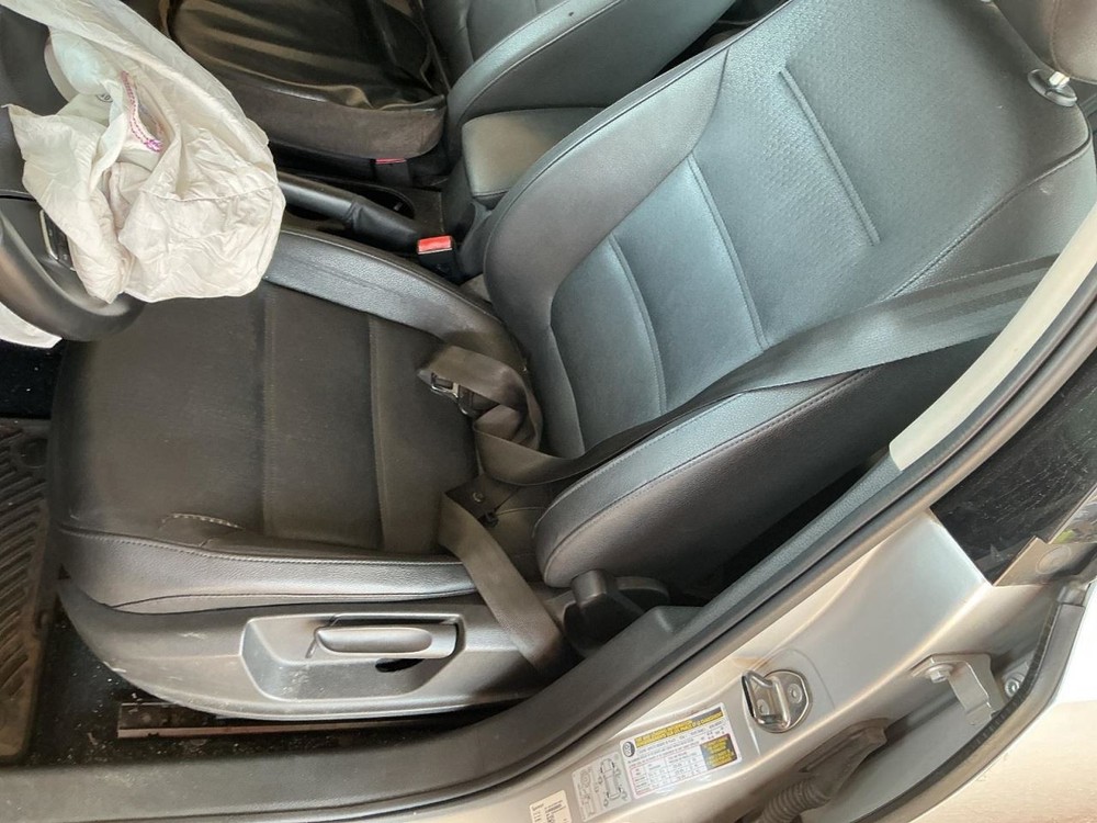 Fuse Box Engine Compartment Fits 12-22 PASSAT 4714784