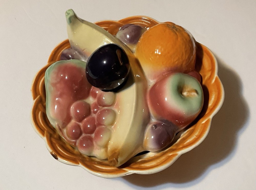 Lane & Co Van Nuts Vintage Pottery Fruit Covered Bowl