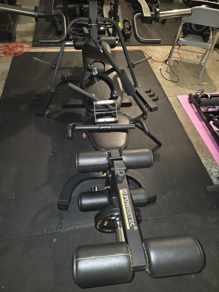 POWERTEC WEIGHT WORK BENCH WITH 3 MAJOR ATTACHMENT