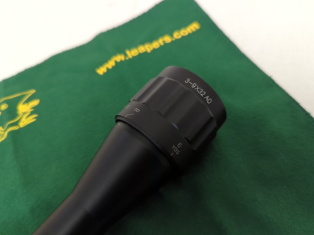 Leapers 3-9X32 AO Rifle Scope