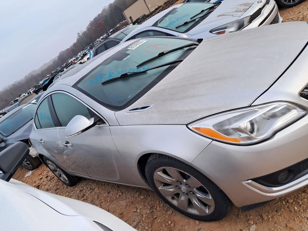 REGAL 2014 Glove Box 4873878