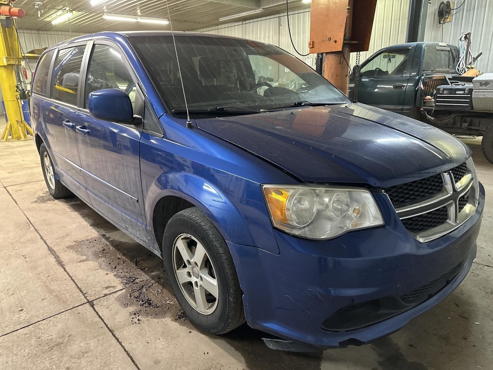 Used A/C Selector Switch fits: 2011 Dodge Caravan AC front dash mounted manual c