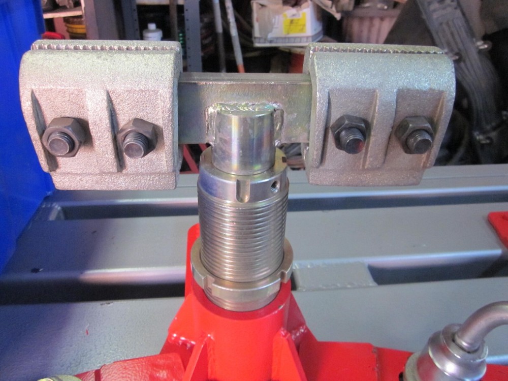 20 ton Frame Machine 3 towers with tools