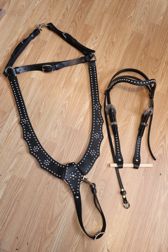 Leather Horse Tack Set - Black & Silver Pulling Collar & Bridle