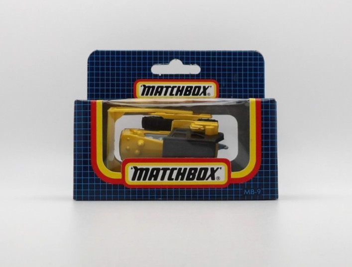 MATCHBOX MB-9 BULLDOZER YELLOW MINT BOXED STILL SEALED.