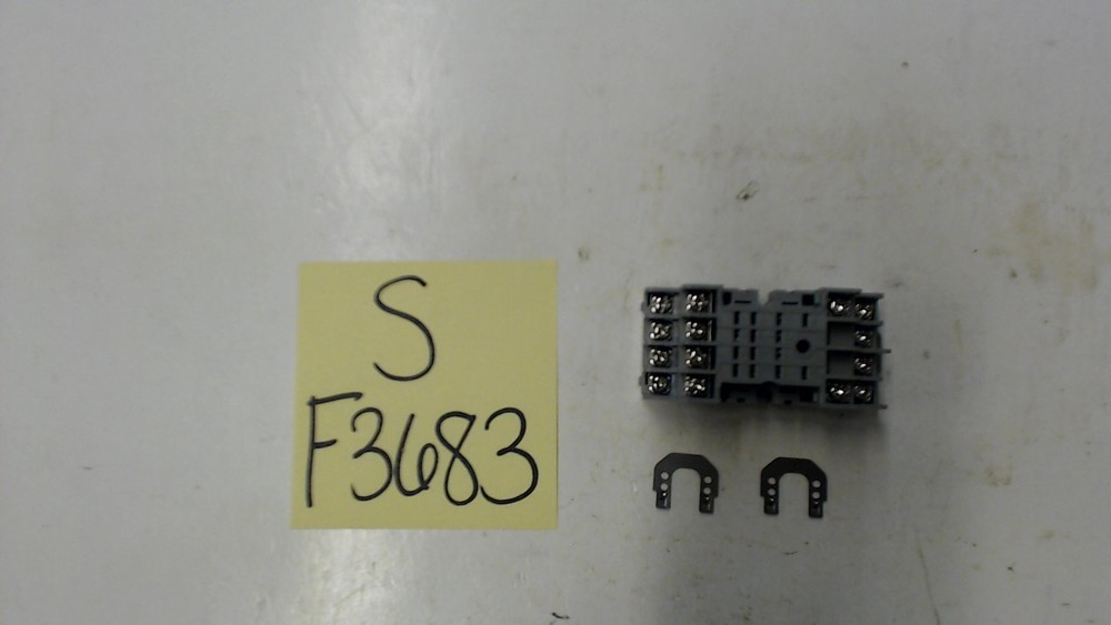 Idec SY4505 Socket Base