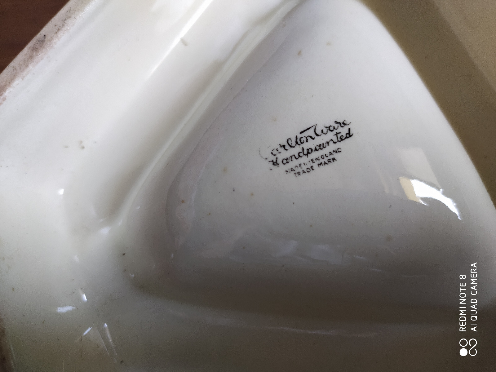 Rare vintage GORDON'S DRY GIN advertising ashtray of 70's made in England.