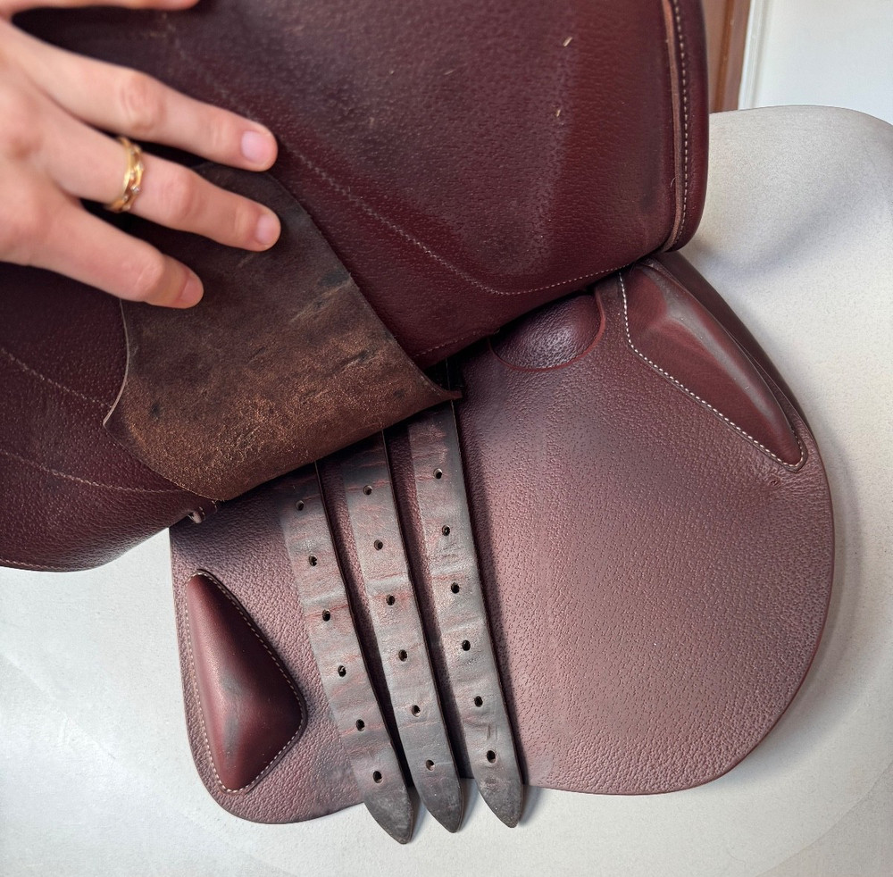 17.5" Devoucoux Biarritz O Saddle - 2020 - 2A - Full Buffalo