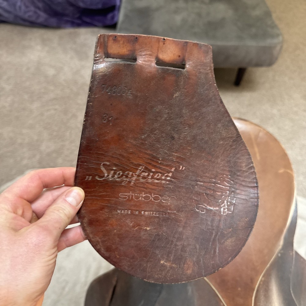 Stubben Siegfried Extra Jump Saddle 17"