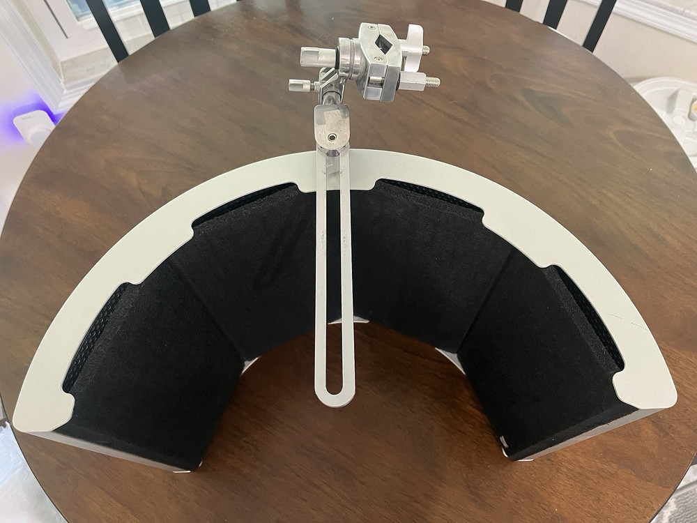 RF SPACE Portable Acoustic Microphone Reflection Filter + STEDMAN Proscreen 101
