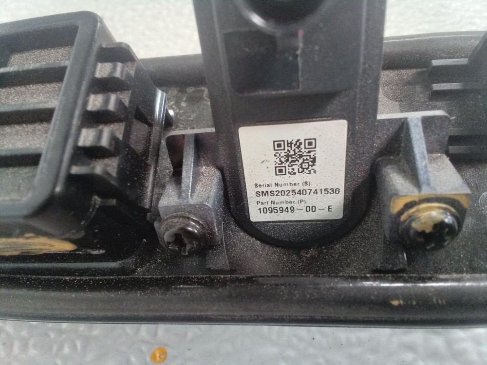 TESLA Y 2021 Camera/Projector 368059