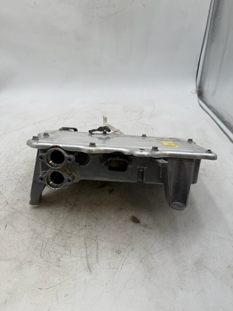 TESLA MODEL X 75D Front High Voltage Junction Distribution Box 1059891-00-D 2017