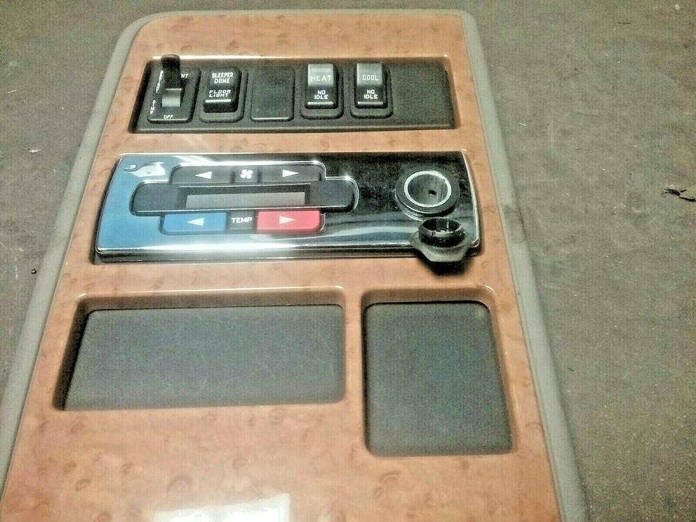 INTERNATIONAL PROSTAR SLEEPER CONTROL PANEL XS168612