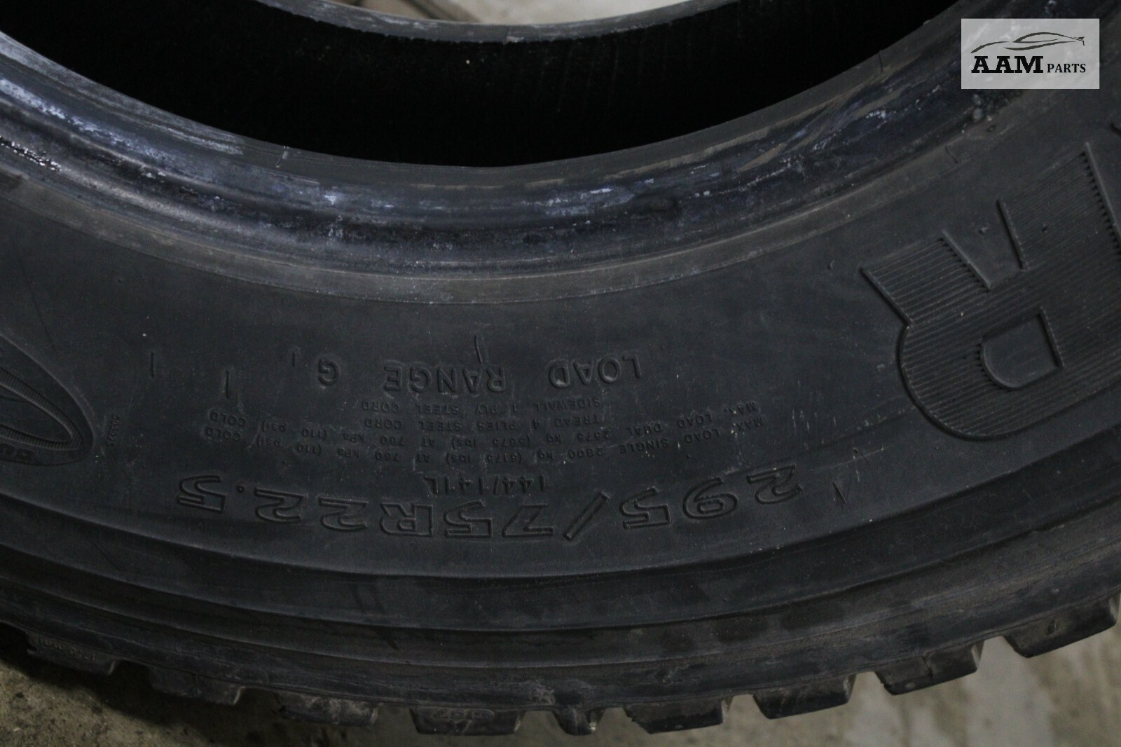 2018-2024 FREIGHTLINER CASCADIA TIRE GOODYEAR 295/75 R22.5 16/32 NDS OEM