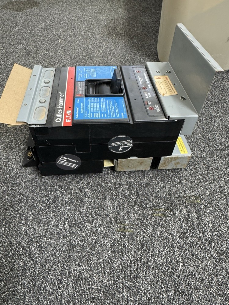 CUTLER HAMMER EELS CIRCUIT BREAKER MOUNTING MODULE EELLB360250A
