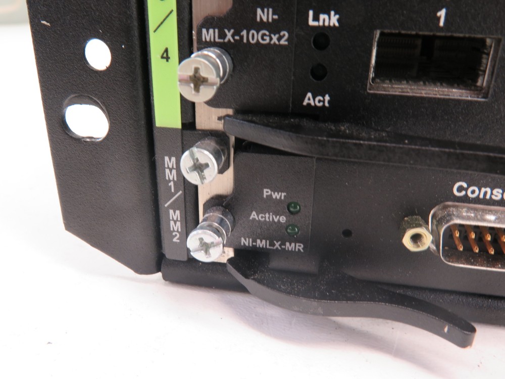 Brocade Foundry NetIron NI-MLX-4-AC Router