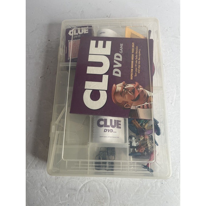 DVD Clue Interactive Detective Board Game 2006 Parker Brothers, Open