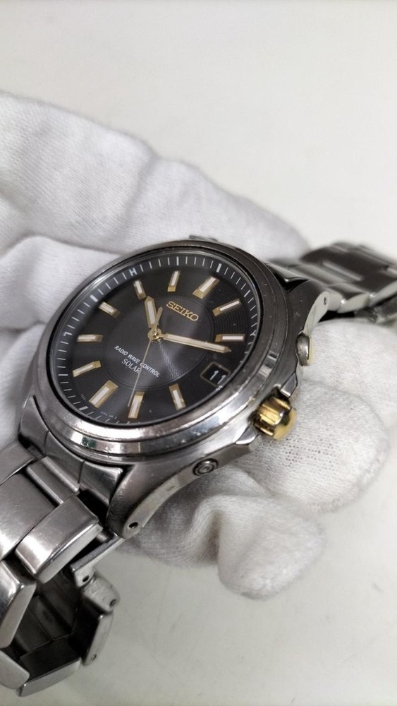 Radio Solar Model 7B22 0BH0 SEIKO