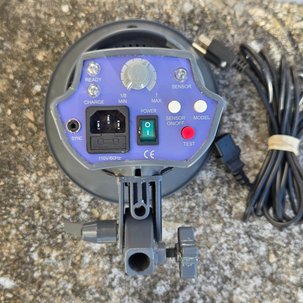 Interfit EX150 Monolight Studio Strobe Flash with Power Cord Working Photography