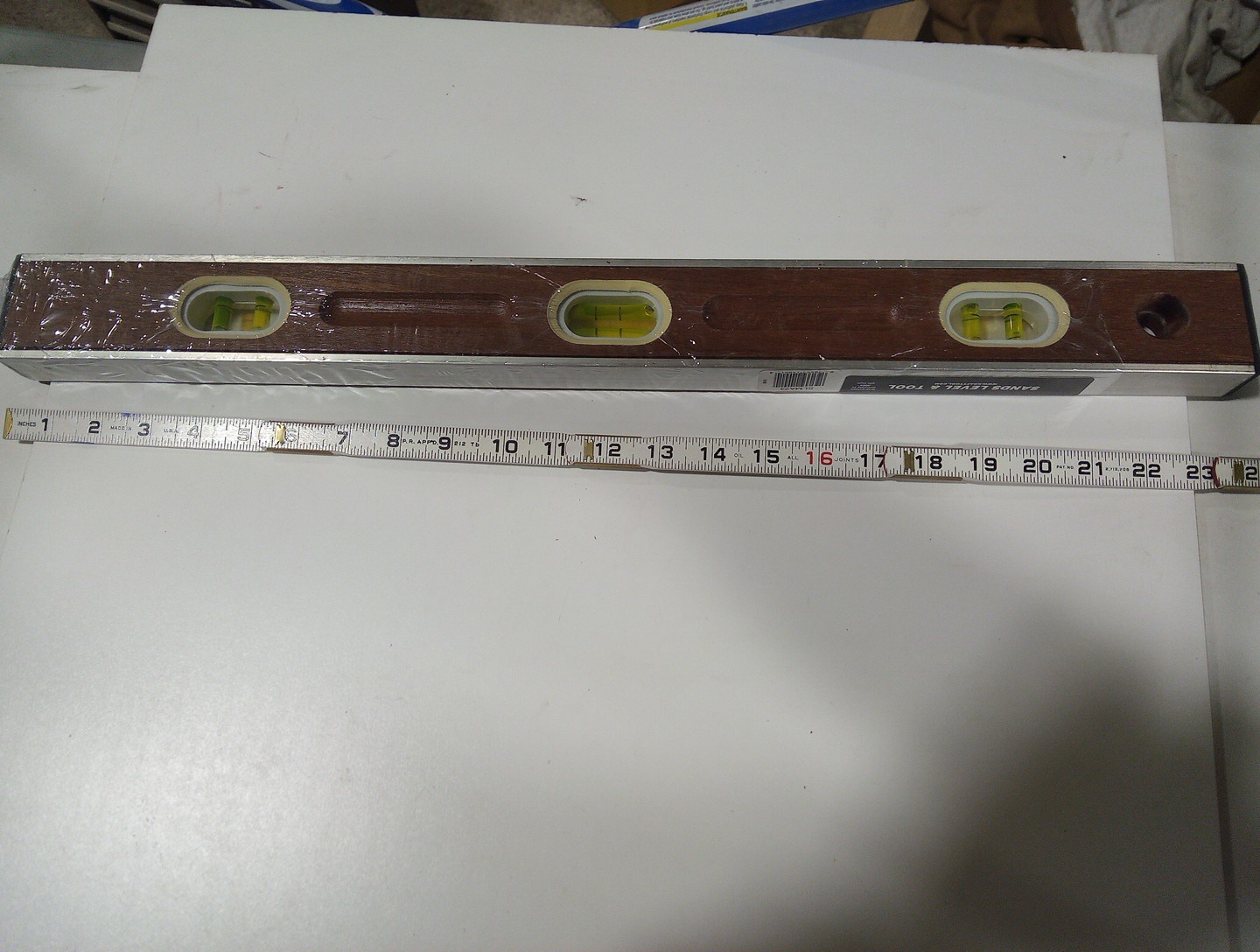 2 ft SANDS Mahogany I-beam Level.