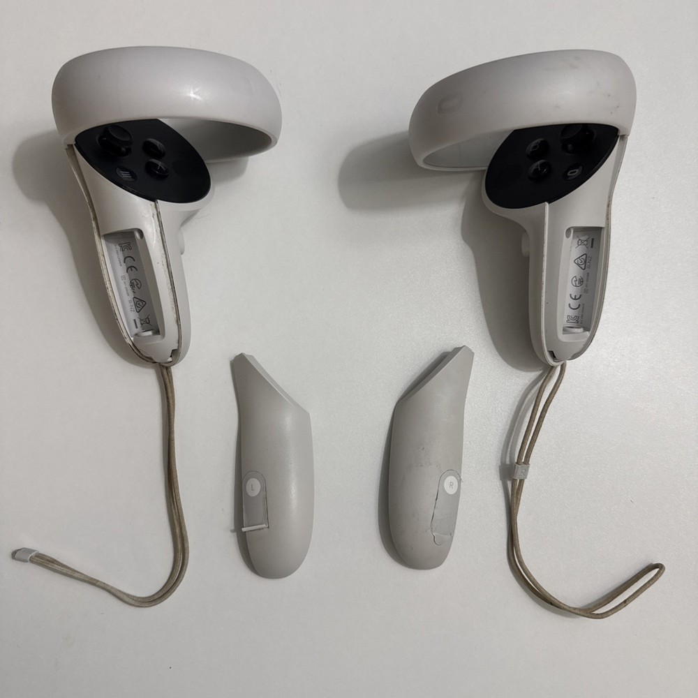 Meta Oculus Quest 2 Left & Right Controllers JD96CX White For Parts Untested