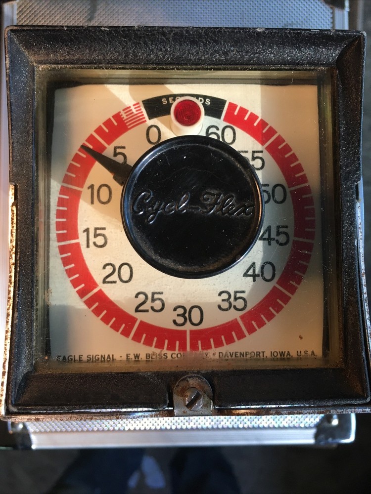 Eagle Signal Co. HP515A6 0-60 Second Timer