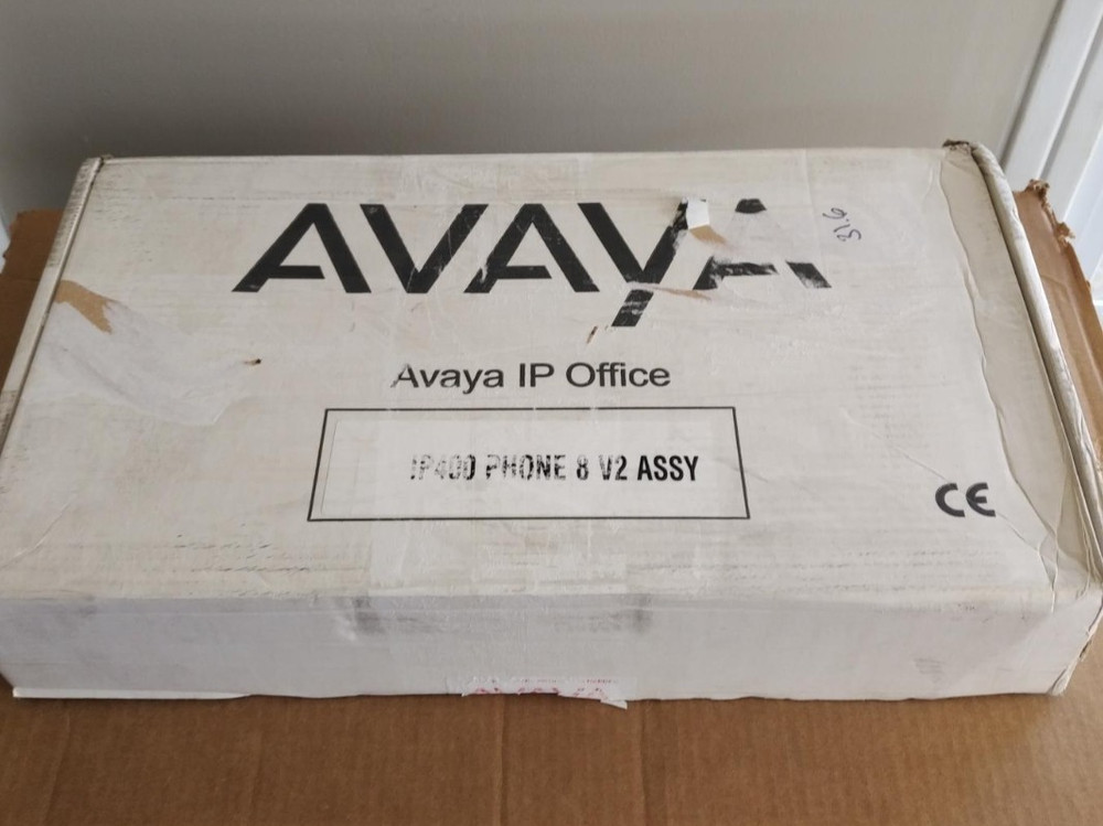 IP400 Phone 8 v2   700359896