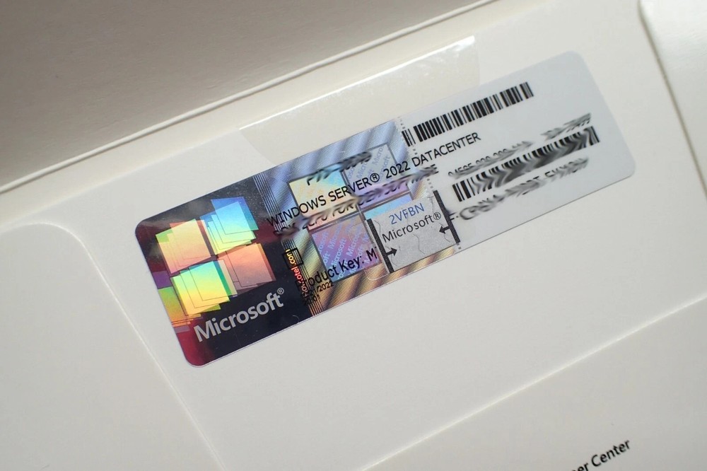 Microsoft Windows Server 2022 Datacenter DVD Kit 24-Core LICENSE KEY 1PK