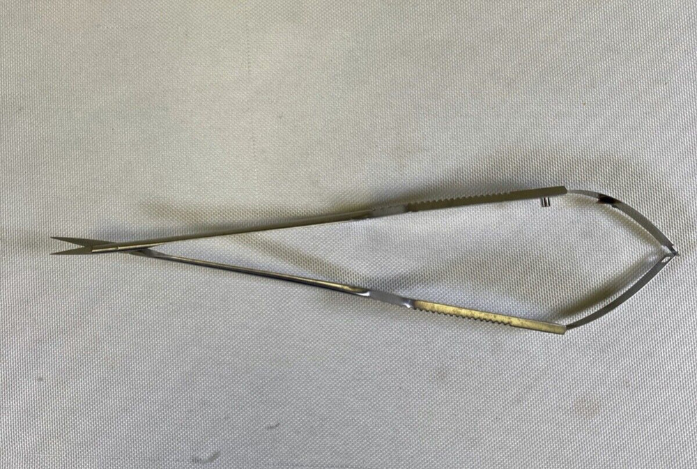 Aesculap FD105R Micro Vessel Scissors Bayonet Straight Sharp Tips 7.5"