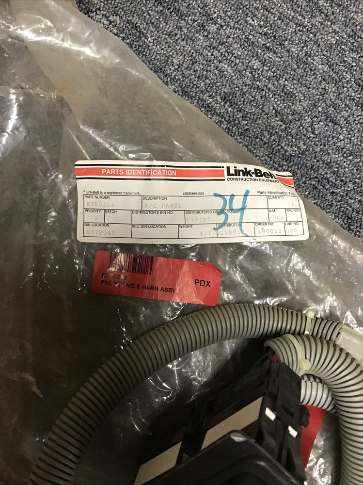 Link Belt A/C Panel E3R0266. NOS