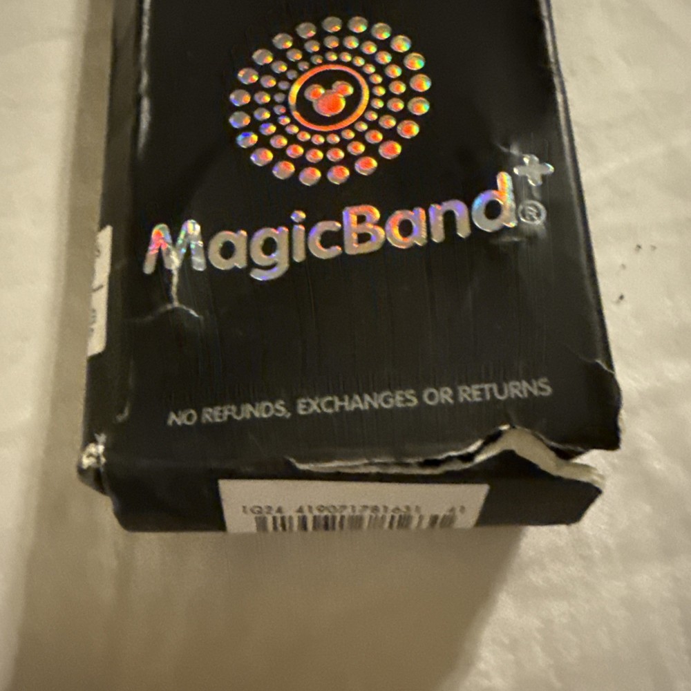 NEW Disney Parks Magic Band Plus + Solid Color Navy Blue UNLINKED W/ CABLE
