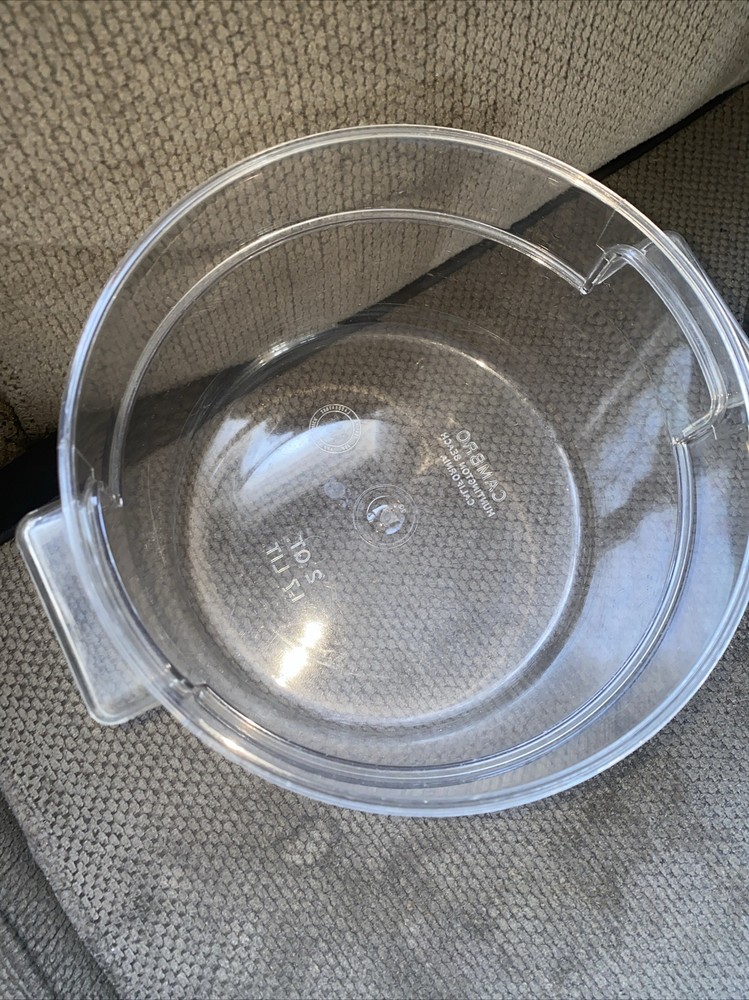 Cambro -2 qt Food Storage Container