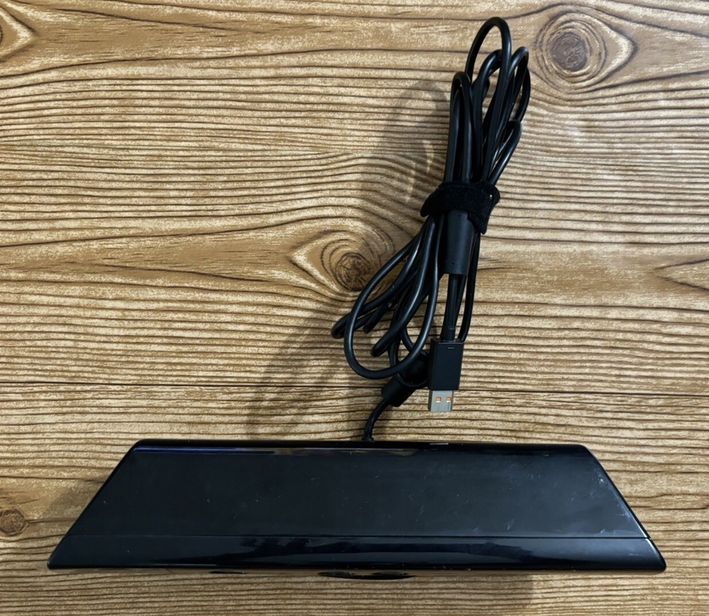 Xbox 360 Microsoft Kinect Sensor Black Bar Only 2007