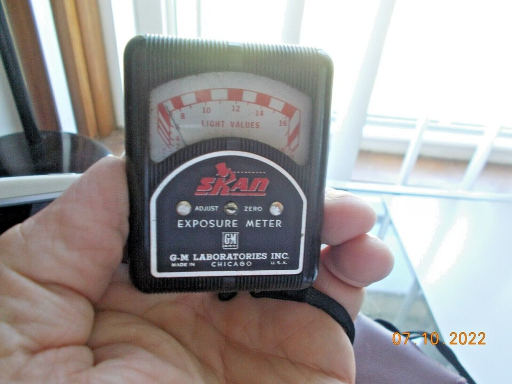 Working G-M Laboratories Skan Exposure Meter in Case