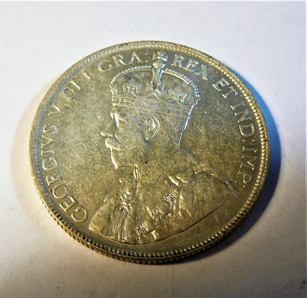Canada 1917 Silver 50 cents AU