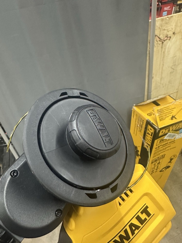 DеWALT DCST925B 13" Cordless String Trimmer (Tool Only) Open Box