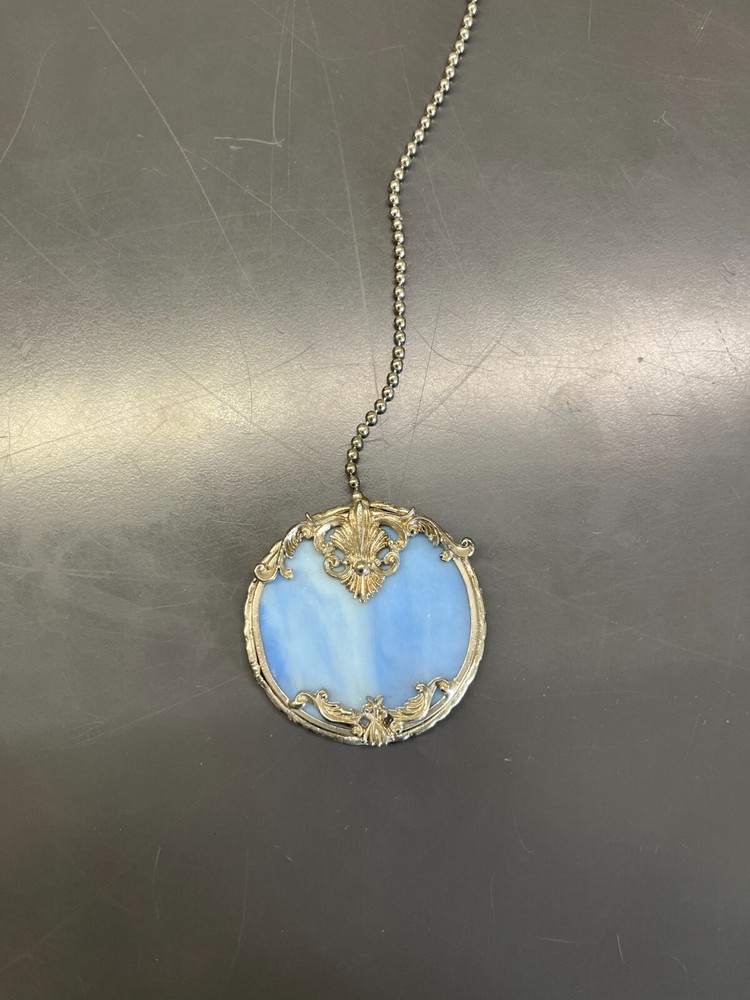fan pull chain pendant