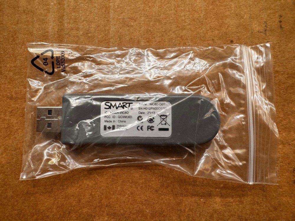 Smart Technologies WC6D-A01 Wireless Bluetooth Kit SMART Boards