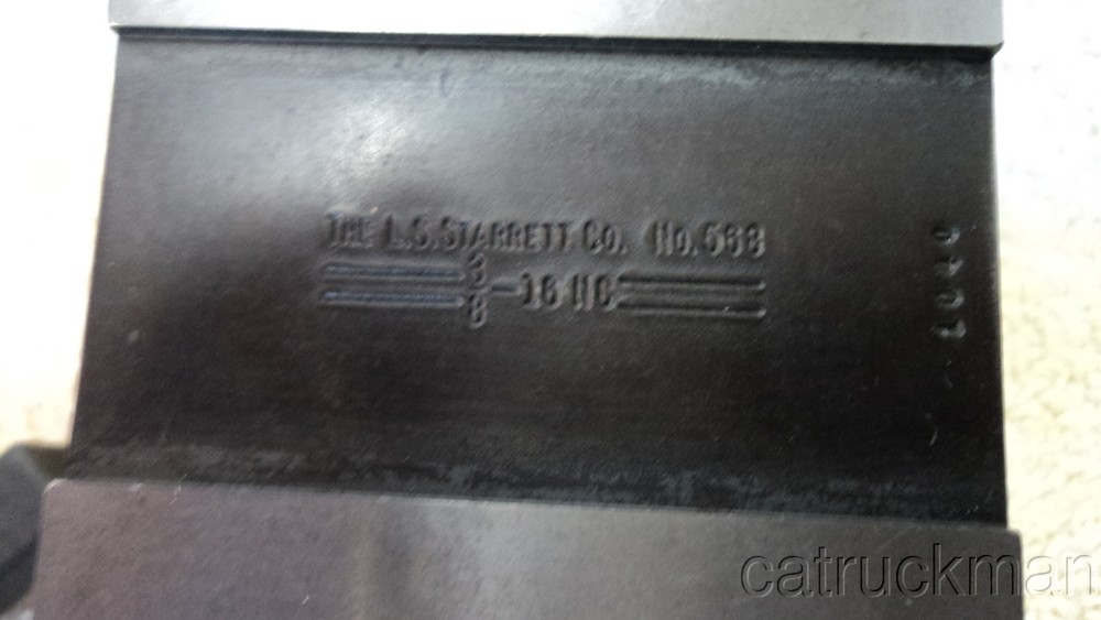 Pristine Starrett #568 V-Block w/ Clamp