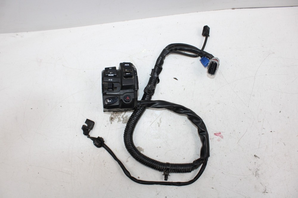 YAMAHA MT09 SP Left side switch 2021 A9-R5-S1-BIN2