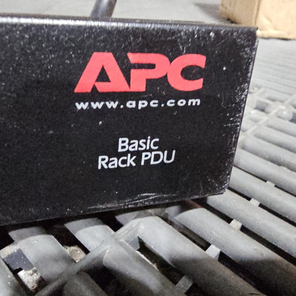 APC AP9566 NetShelter Basic Rack PDU 1U 16A 208V 12 C13 outlets