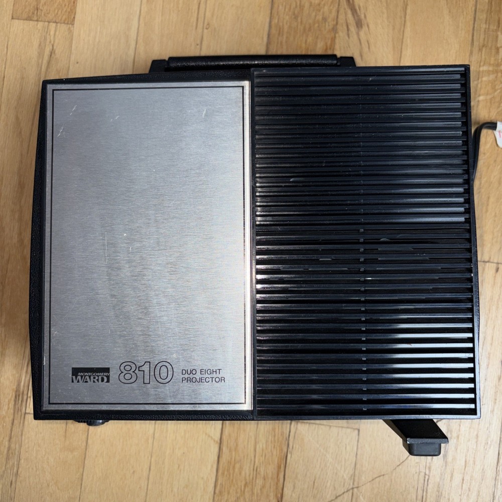 Vintage Montgomery Ward 810 Duo Eight Projector