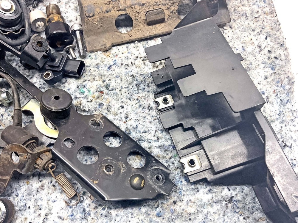2014 Yamaha MT-07 Assorted Nuts, Bolts & Fixings