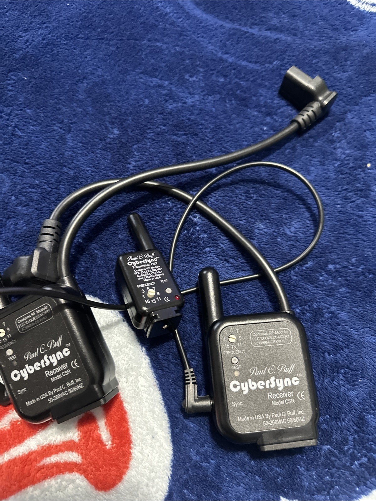 2 Paul C. Buff Receiver Cybersync CSR + Transmitter Cybersync CTS