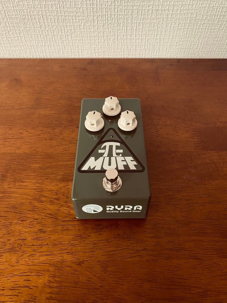 RYRA The Tri-Pi Muff Fuzz Pedal